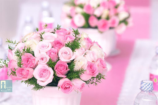 hoa để bàn đám cưới đẹp